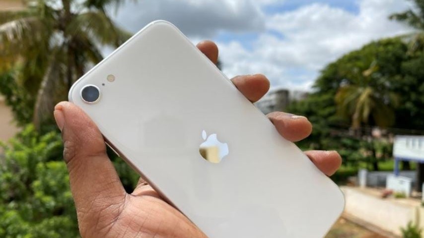 Apple iPhone SE. 