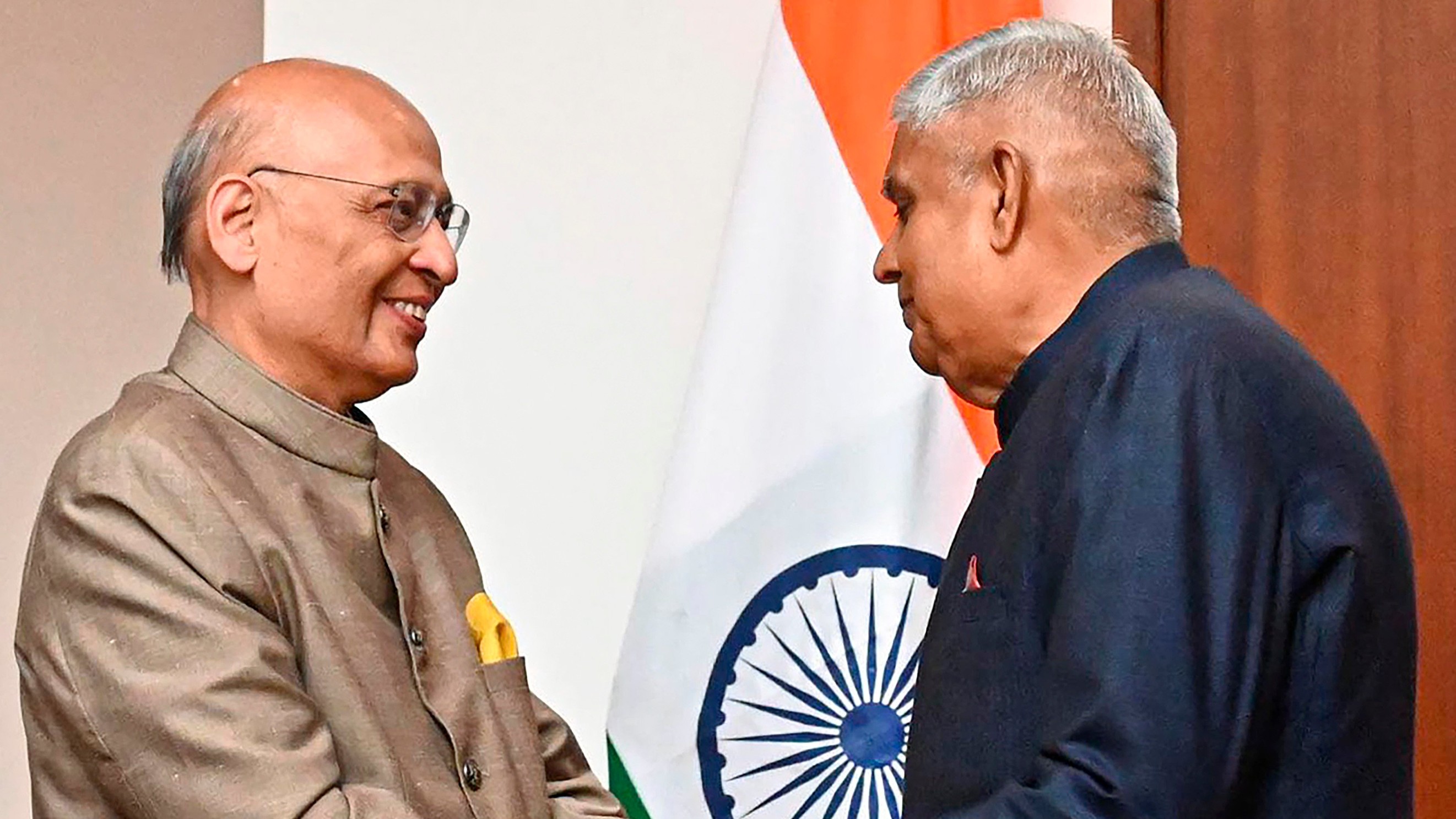 Cash wad row: Dhankhar orders probe, Singhvi says bizarre to politicise it