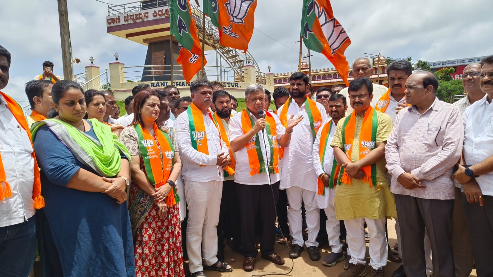 Kidnapped BJP town panchayat member in Kittur rescued, 3 held 