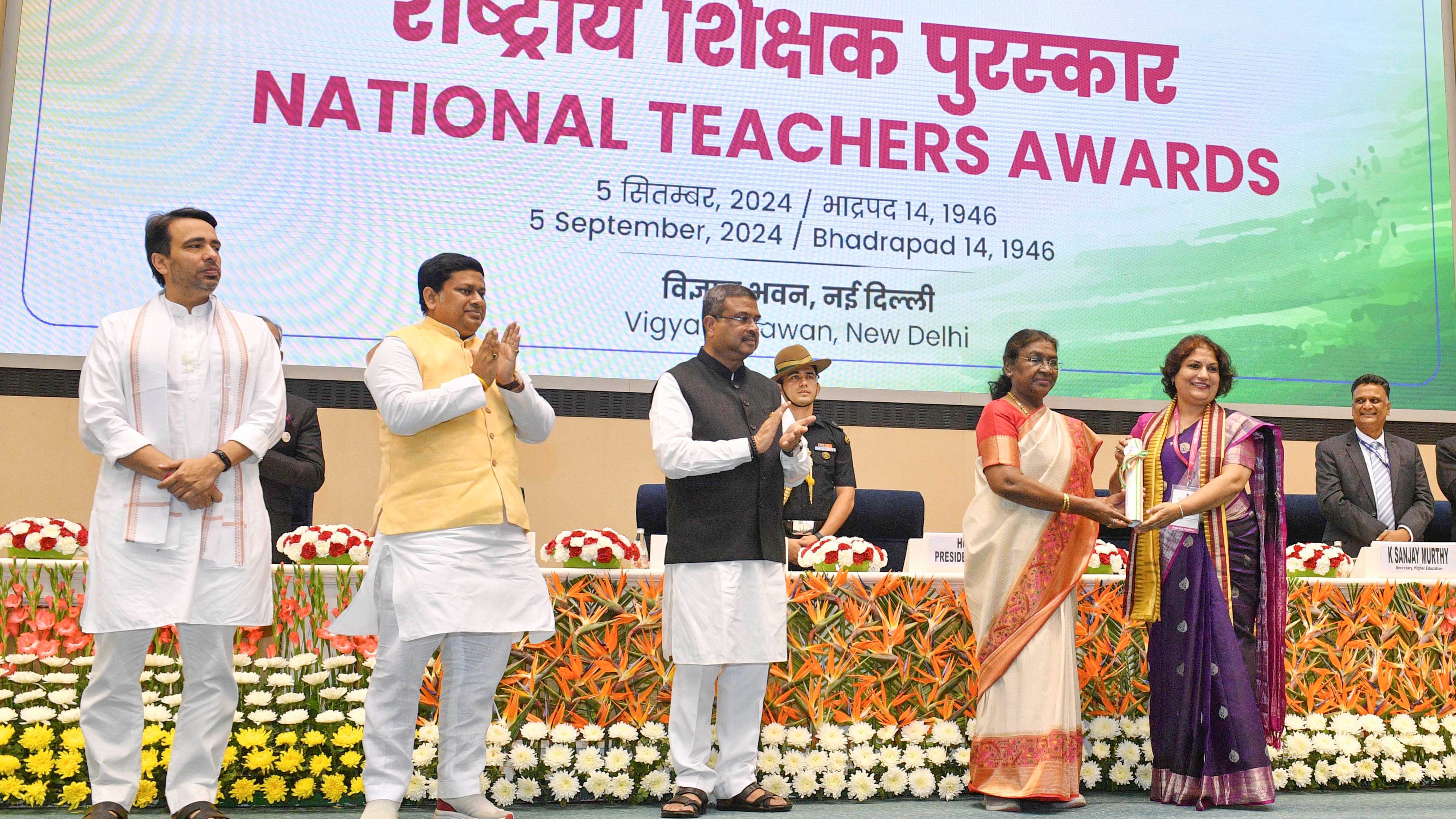 Teachers’ Day: President Droupadi Murmu confers National Teachers’ Award to 82 educators