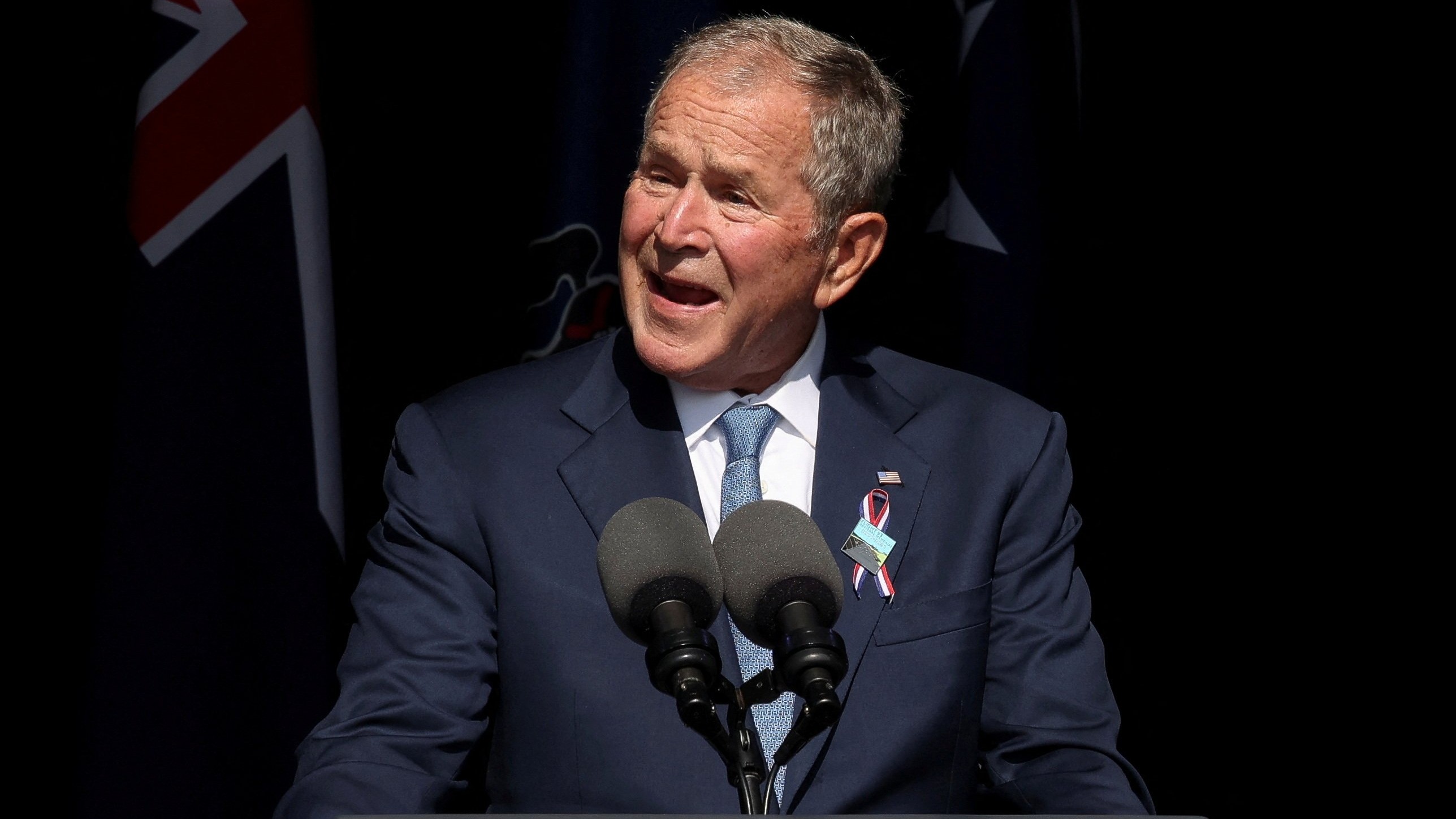 Former US President George W Bush does not plan to make election endorsement