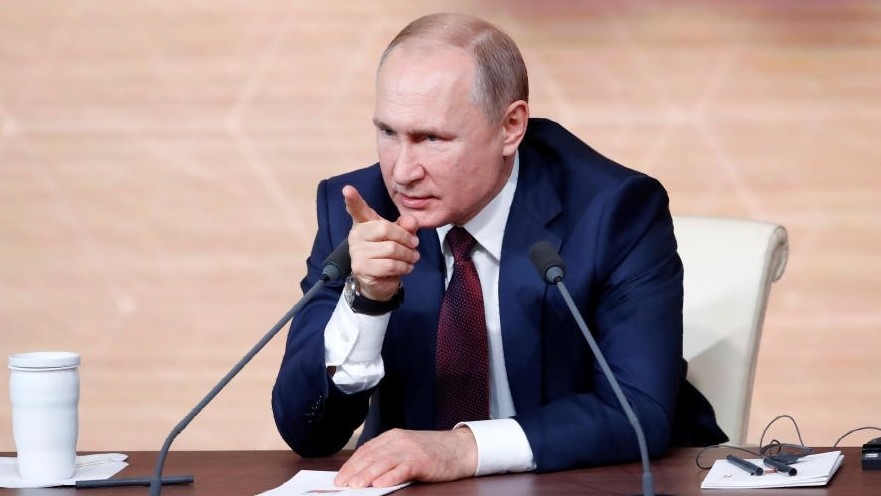 Putin says Ukraine trying to sabotage peace process with threats to energy pipelines