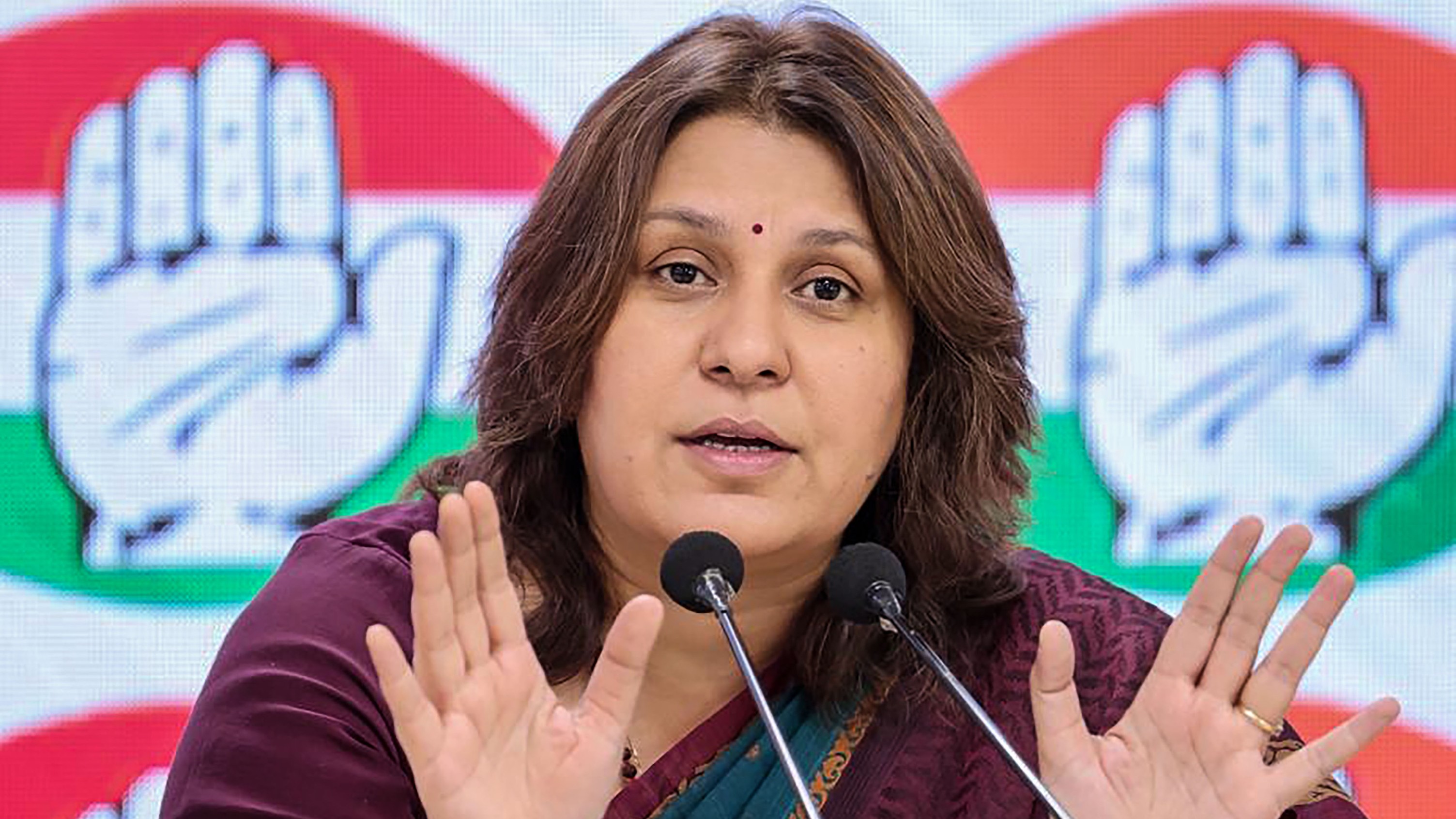 100 days of Modi 3.0: Congress slams PM as 'weak', says running 'U-turn' govt