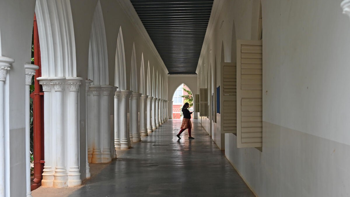 Bangalore University offers instalment facility to pay fees
