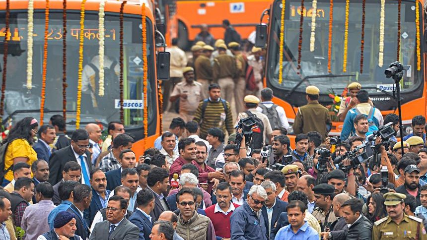 Days after Arvind Kejriwal resigns from Delhi CM post, DTC directs removal of 'political posters'