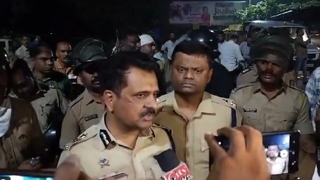 21 cops injured in stone-pelting at Amravati; seer's remarks on Prophet Mohammed draw public ire