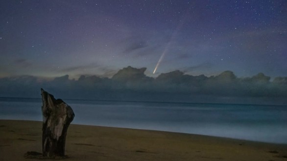Once in 80,000 years: Indian astrophotographers capture stunning pictures of comet