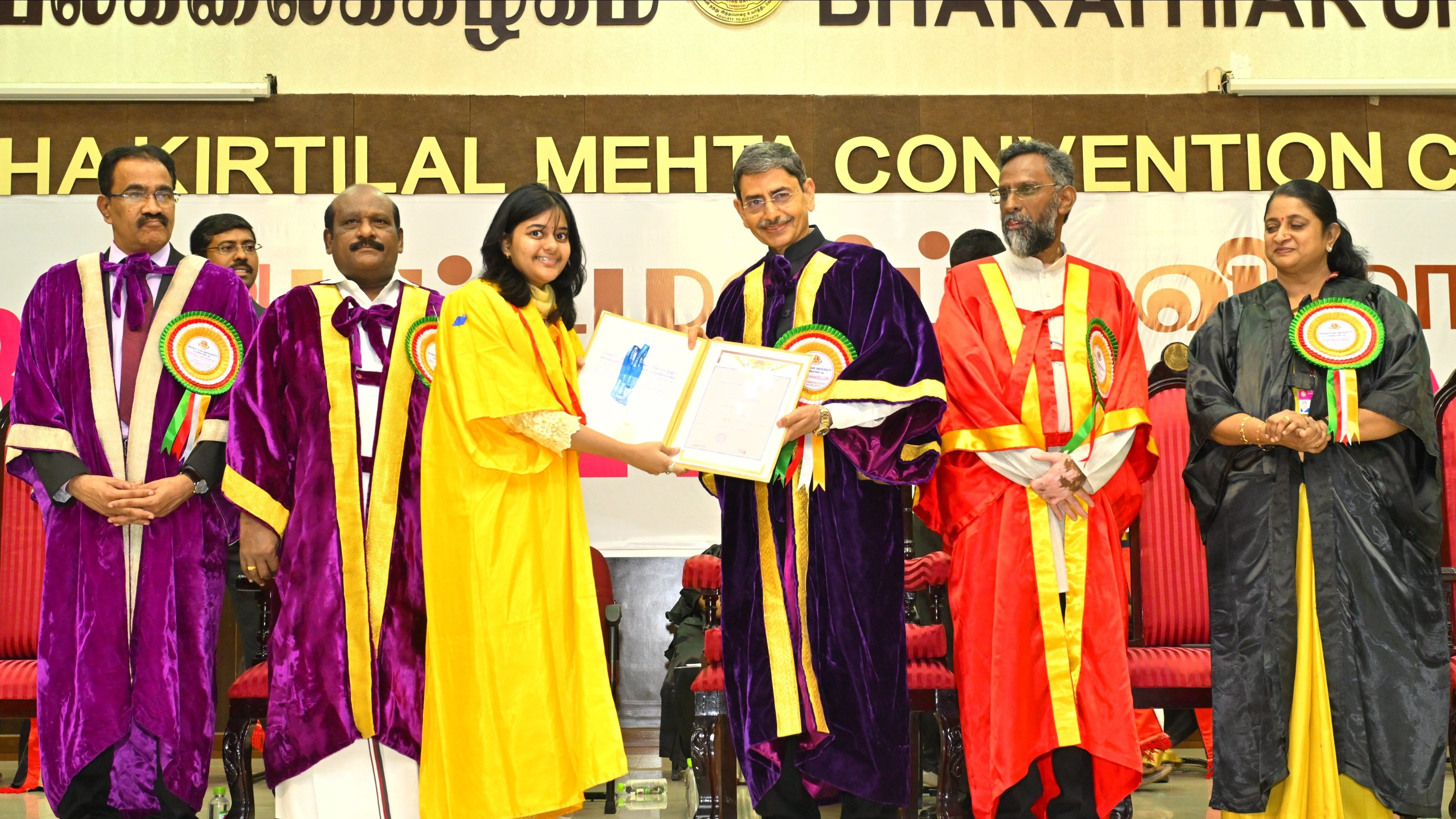 Stir at convocation: Research scholar accuses Phd guides of 'seeking bribes' from students; submits letter to Tamil Nadu governor 