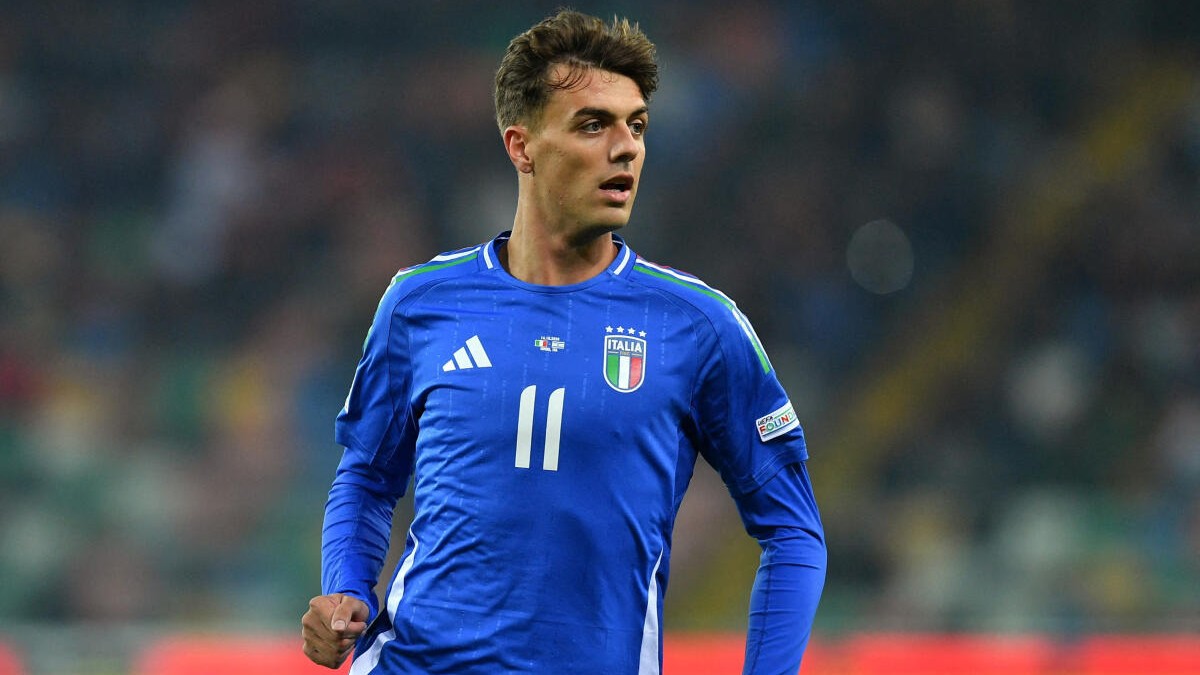 Paolo Maldini's son Daniel makes Italy debut; third successive generation of the family to play for the Azzurri