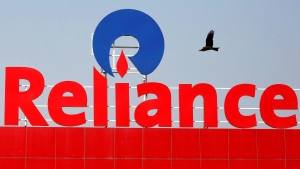 Reliance pauses cell-making plans: Report