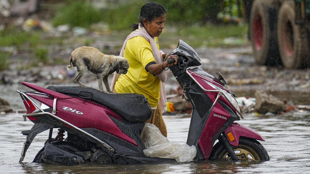 Tamil Nadu rain woes not over yet as weather bloggers predict North-east Monsoon to be intense