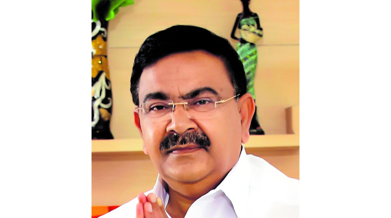 CID raids BJP MLC Vallyapure's residence over Karnataka Bhovi Development Corporation 'scam'
