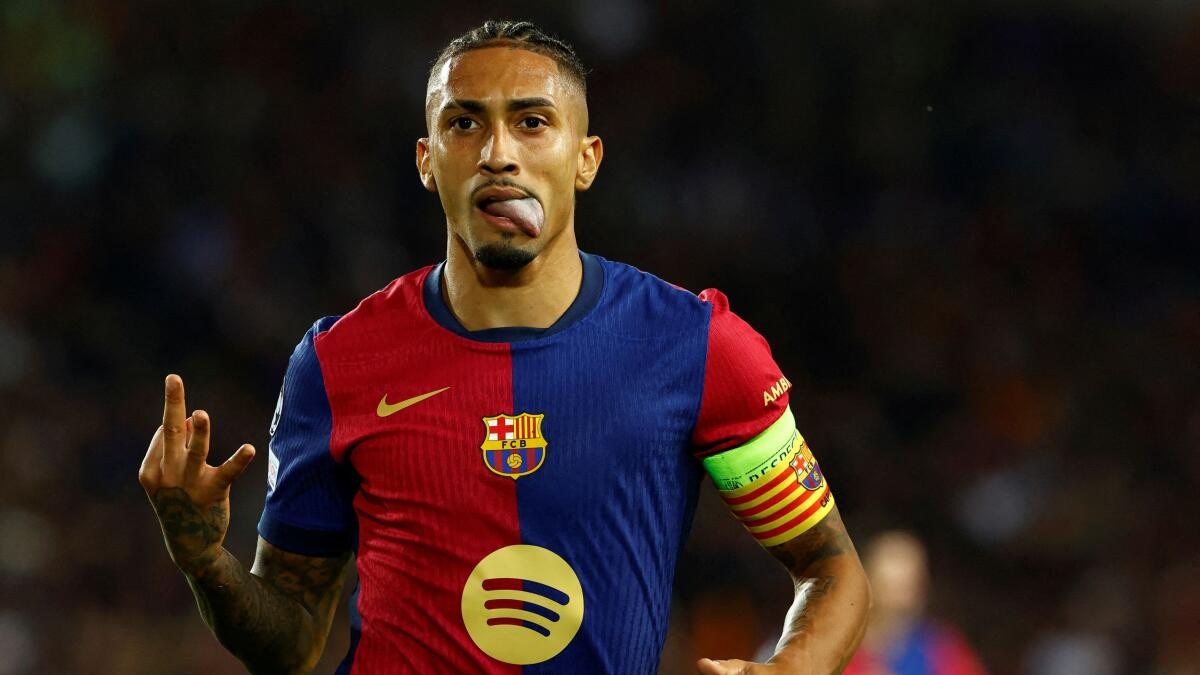 Raphinha's hattrick guides Barcelona to 4-1 rout of Bayern