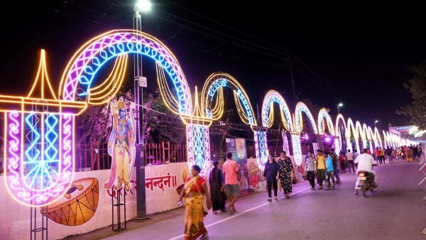 Seers, Ayodhya locals eager to witness first Deepotsav after Ram Temple consecration