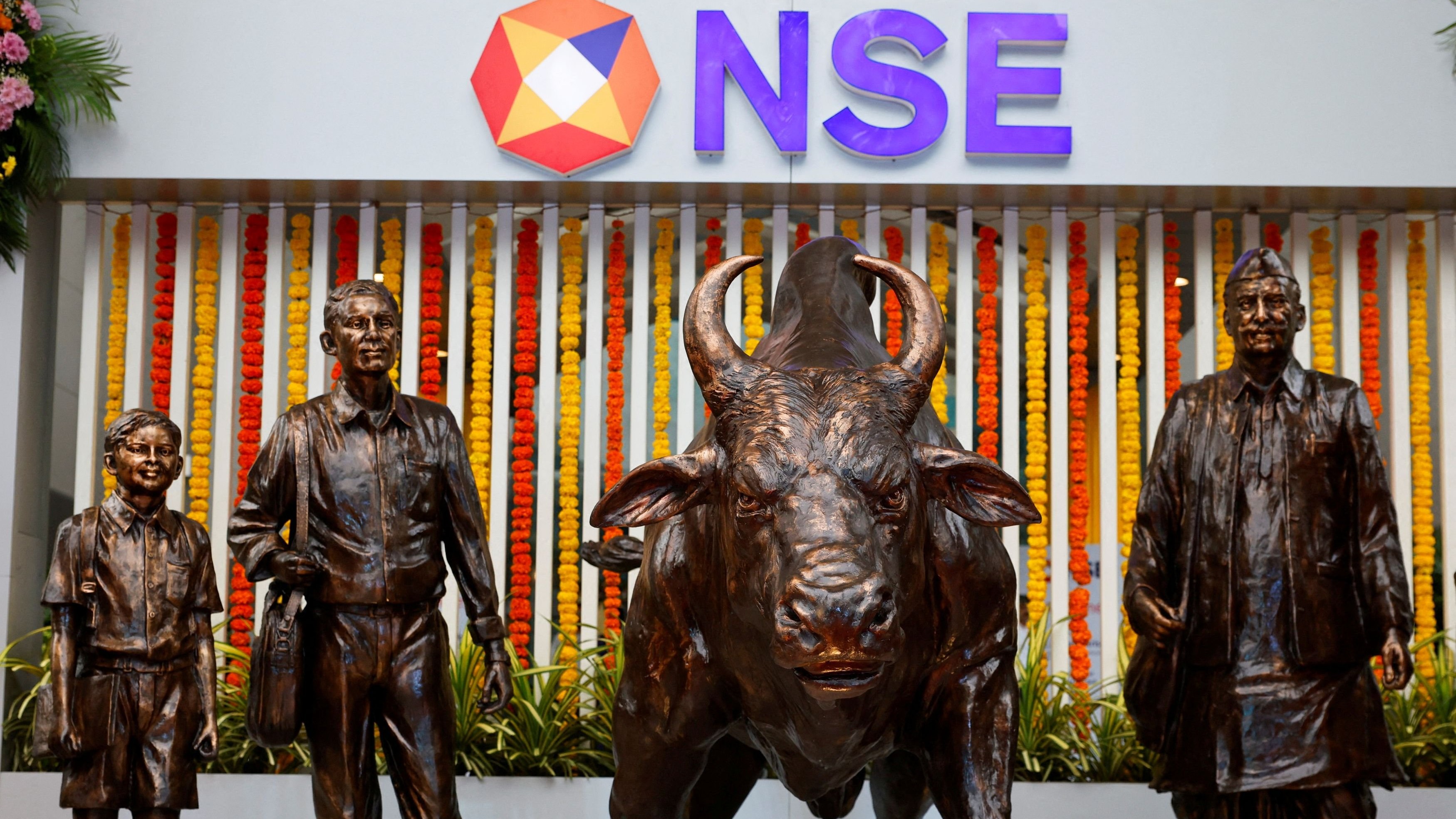 NSE crosses 20 crore total client accounts