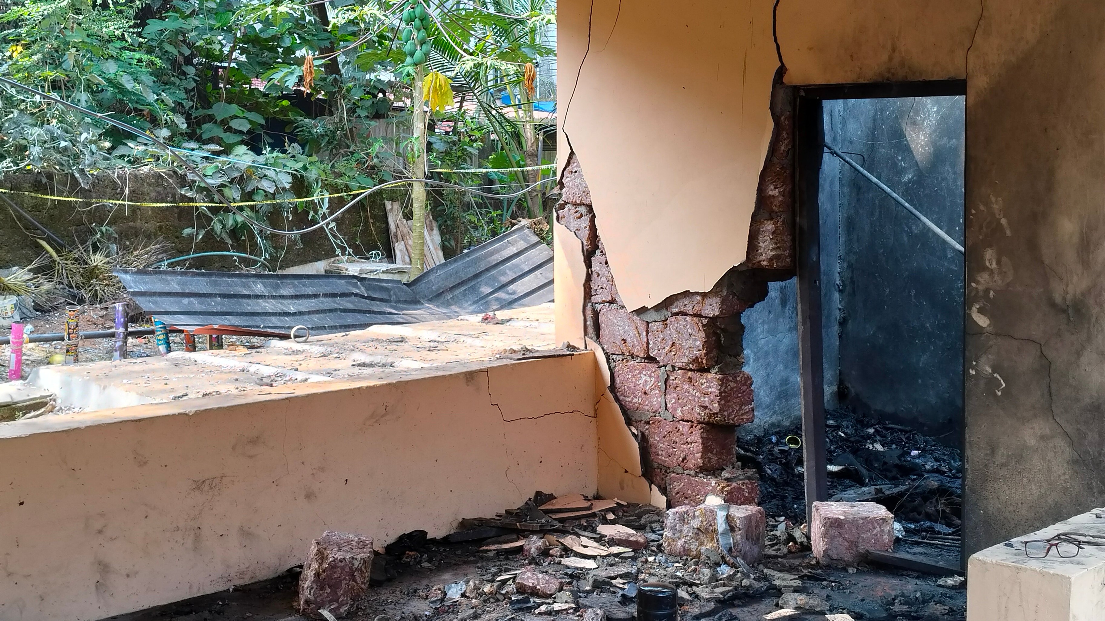 One person dies of burns suffered in Kerala temple fire accident