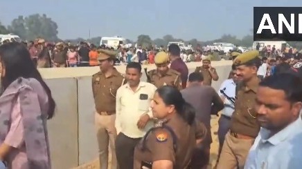 Four women die in mud wall collapse in UP's Kasganj, Yogi Adityanath takes cognisance