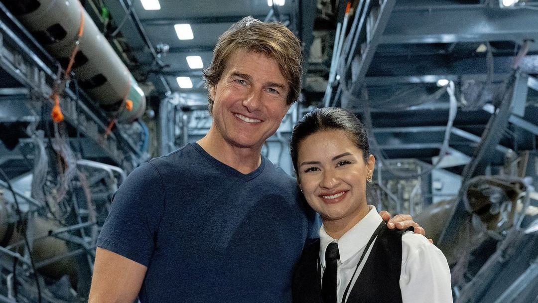 Still pinching myself: Avneet Kaur meets Tom Cruise on 'Mission: Impossible 8' set