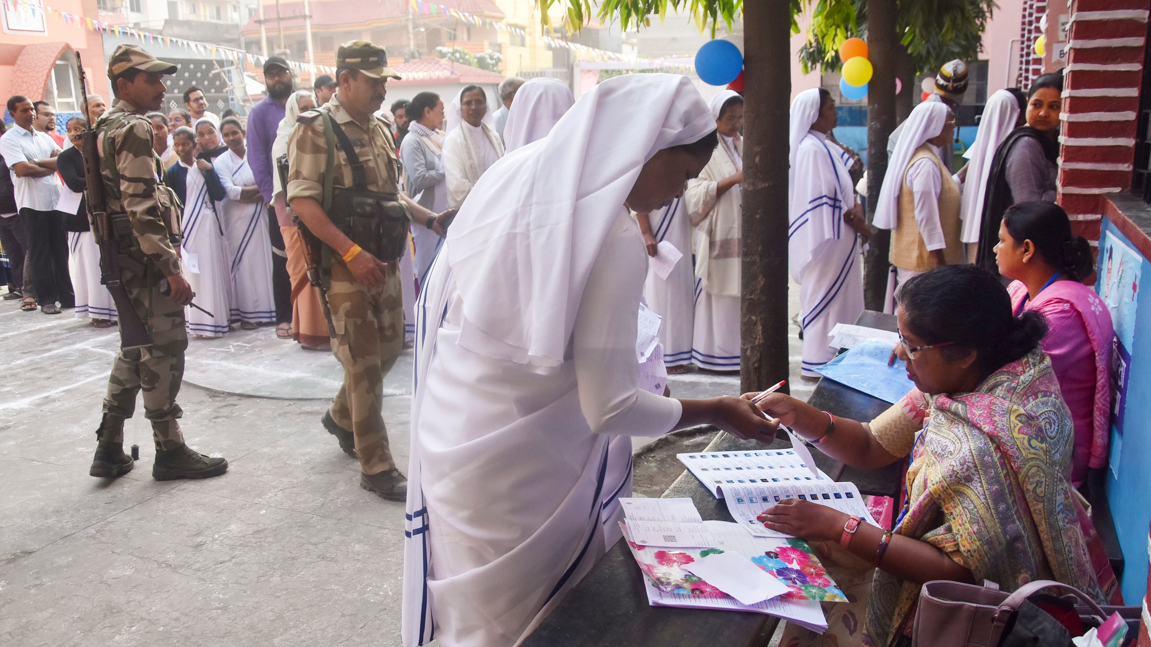 Jharkhand Assembly Election Highlights: Peaceful, Naxal violence-free voting, 66.18% turnout recorded in 43 assembly seats