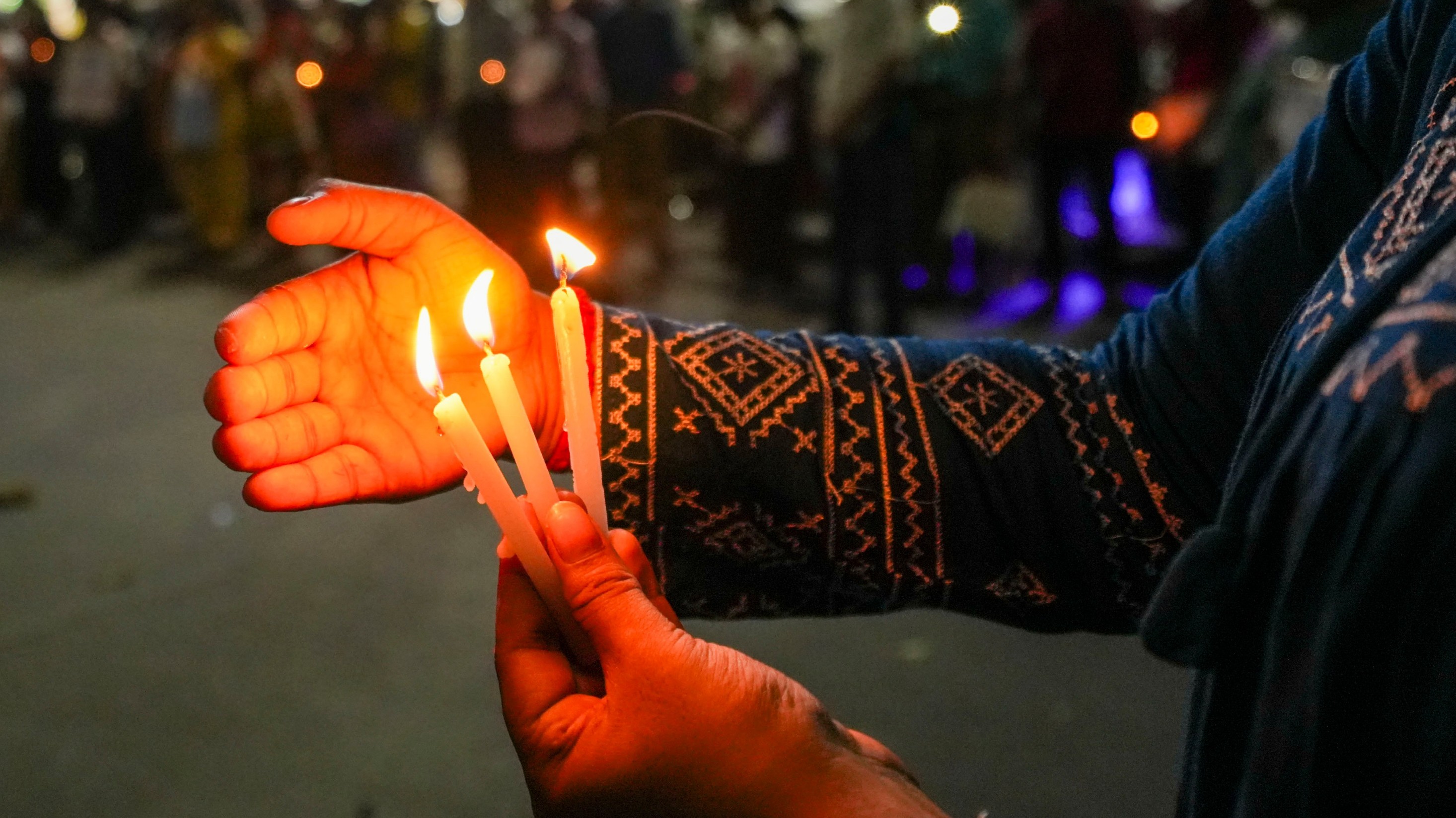 Candlelight vigil held in Mizoram's Aizawl over death of tribals in Manipur's Jiribam