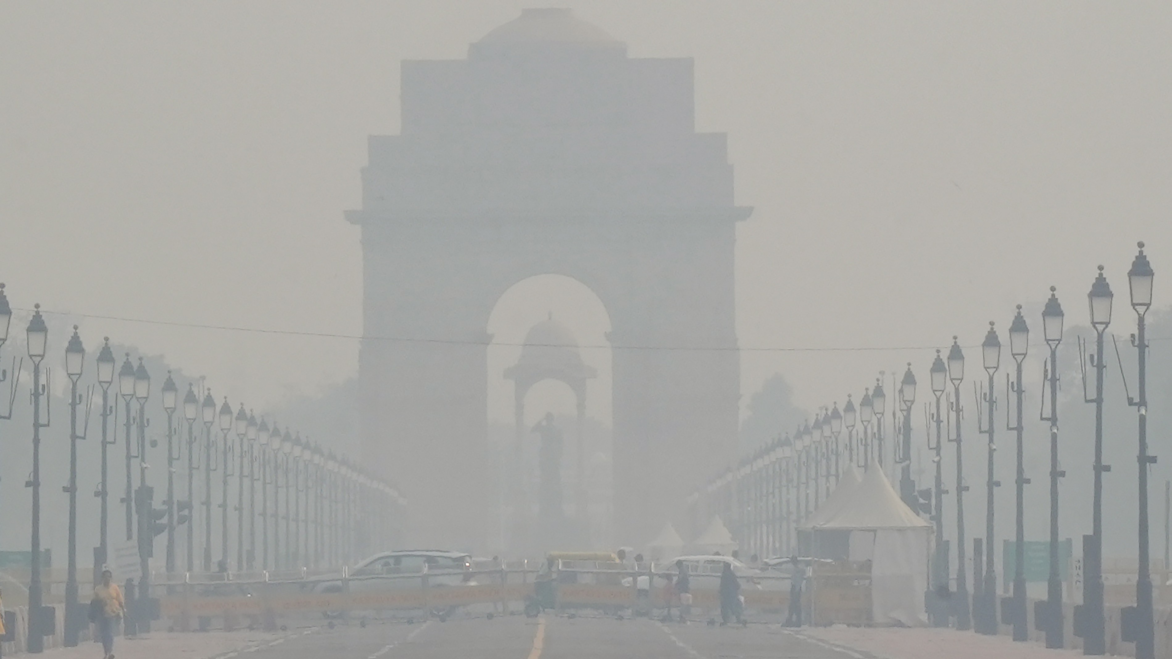 <div class="paragraphs"><p></p></div>