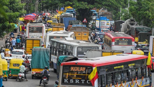Decongestion effort at OMR , K R Puram from November 19