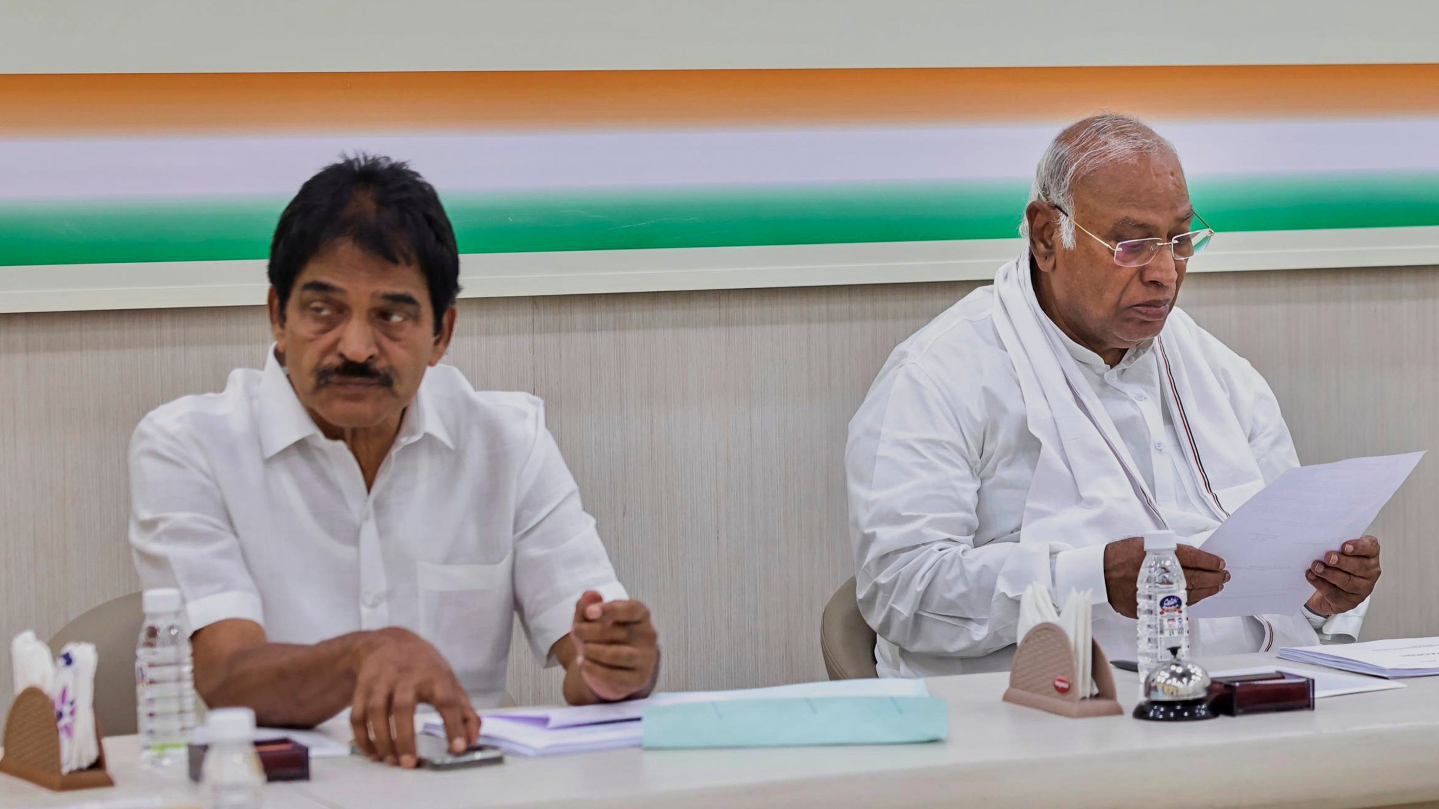 India Political Updates | Unmarried RSS members should marry first: Bhupesh Baghel on Bhagwat's '3 kids' remark 