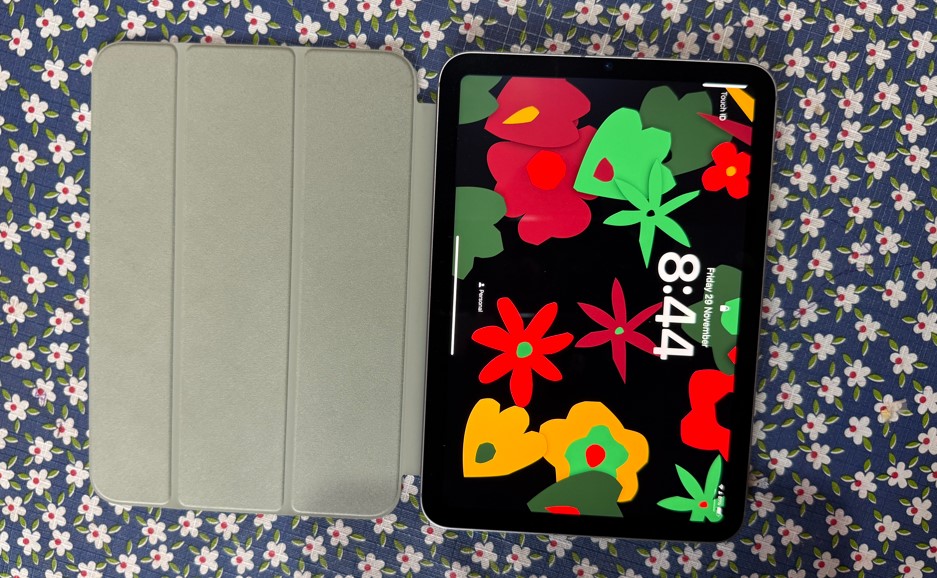 Apple iPad mini 7th gen.