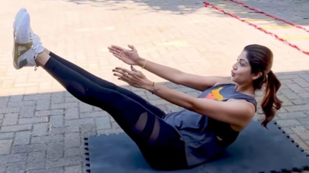 5 Bollywood divas setting fitness trends