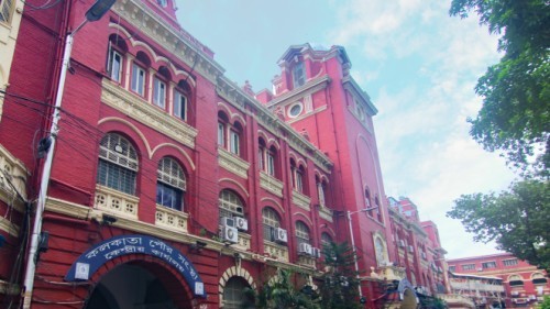 Kolkata Municipal Corporation show-causes official for altering school holiday list, cancels memo