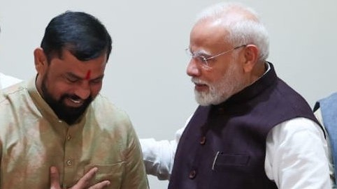 BJP MLA tears Bangladesh flag on stage, urges Christians to join Hindus in fight against 'love jihad' 