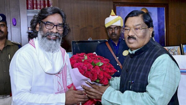 CM Hemant Soren, ministers take oath as members of Jharkhand Assembly