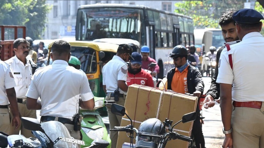 Rs 1.39 cr penalty collected from traffic violators in Raigad district during poll code