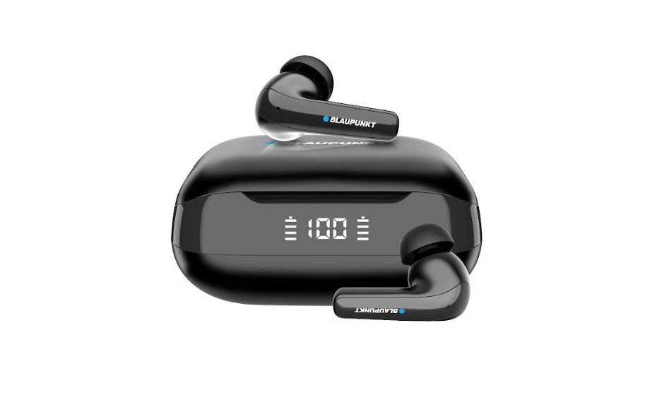 Blaupunkt BTW300 Moksha+ series earphones.