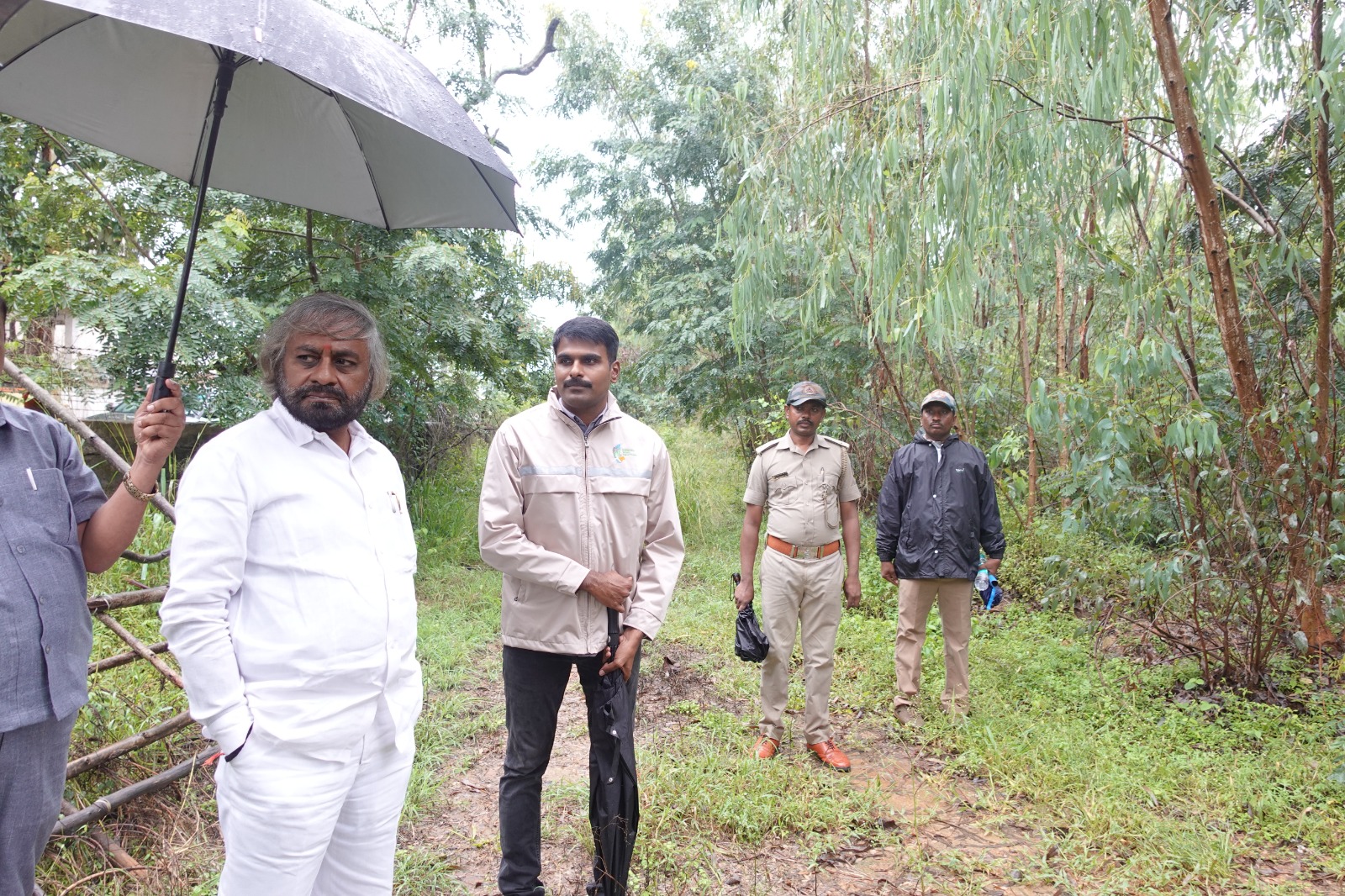 Forest Ecology and Environment Minister Eshwar Khandre recently visited the 153-acre Nilgiri plantation near Yelahanka outlining plans to transform the area into a biological park.  