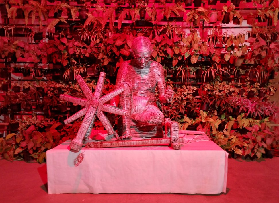 Motorola Moto G35 5G sample with night mode on.