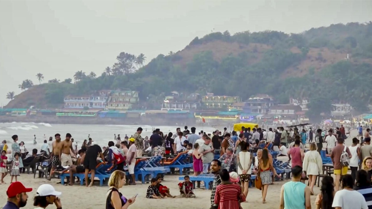 Tourists flock to Goa beaches to ring in New Year