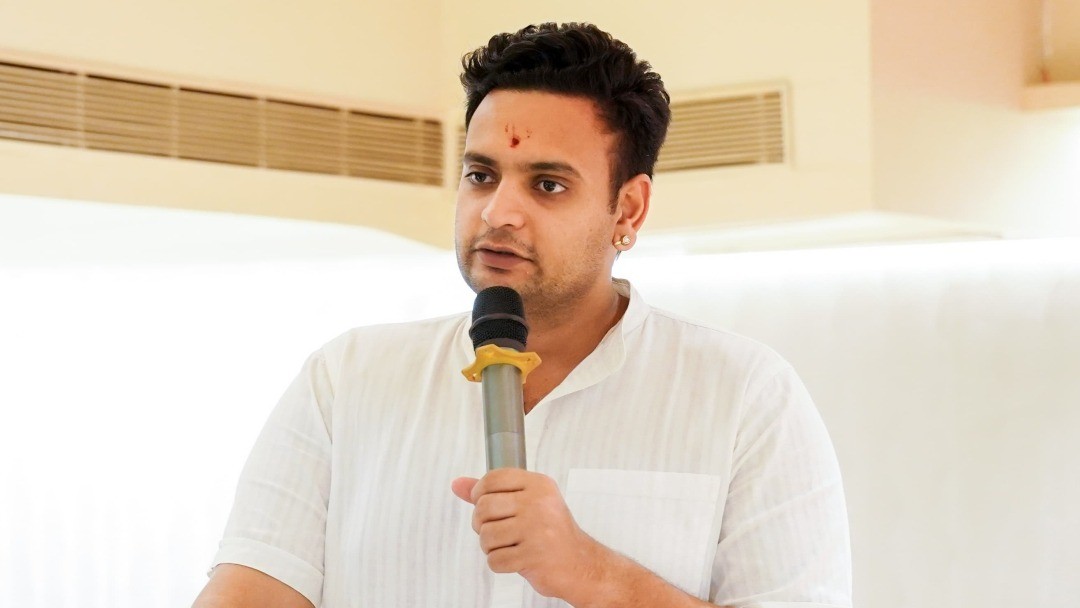 KPSC's failure to provide proper question papers has shattered dreams of youth, alleges BJP MP Wadiyar