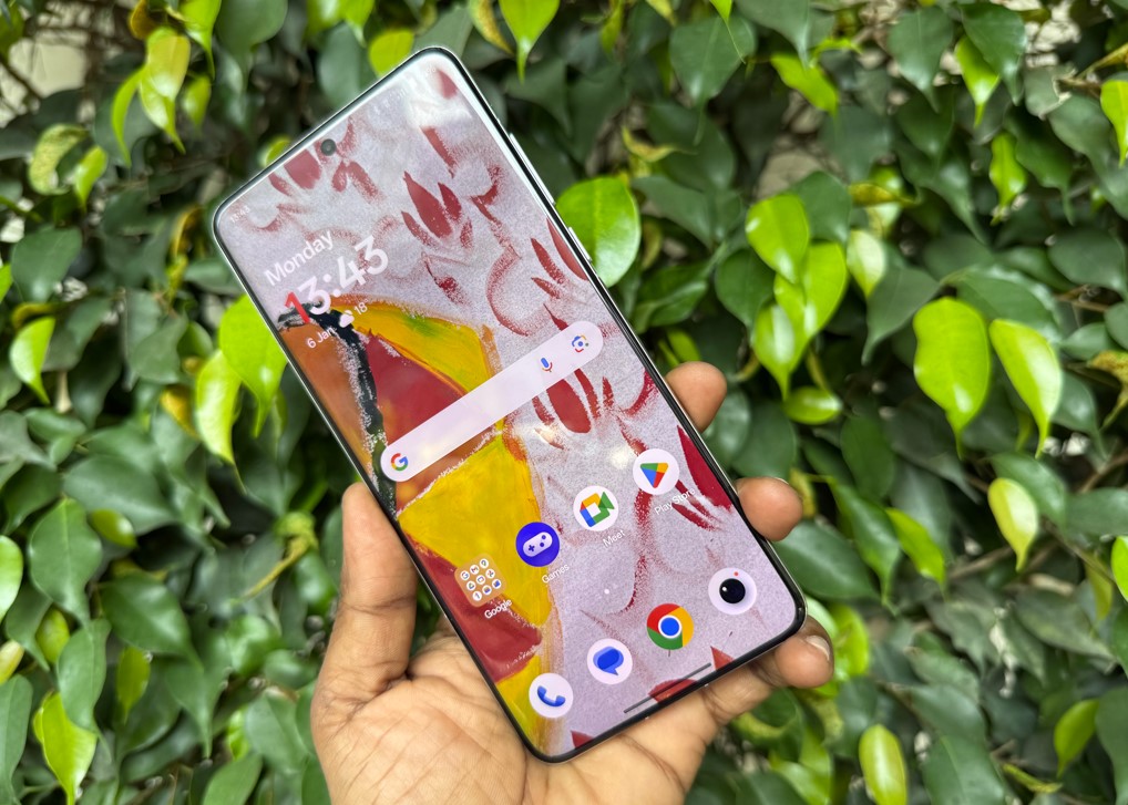 OnePlus 13 5G.