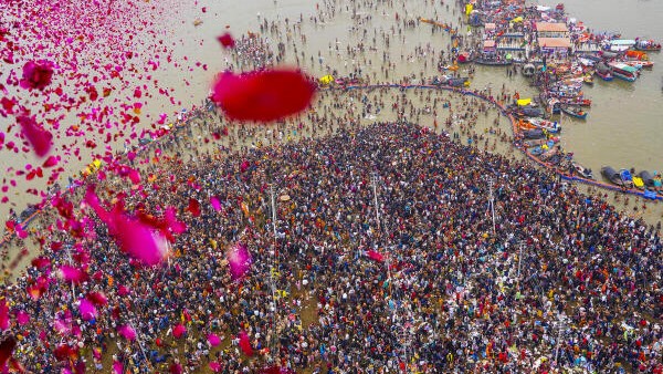 Flower shower: Rose petals dropped on devotees from helicopters at Maha Kumbh 2025