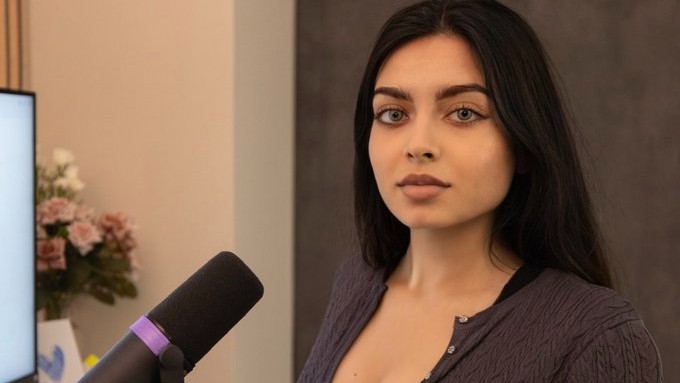 PhD student-turned-OnlyFans model Zara Dar earns $1000 per 1 million views with science lectures on Pornhub