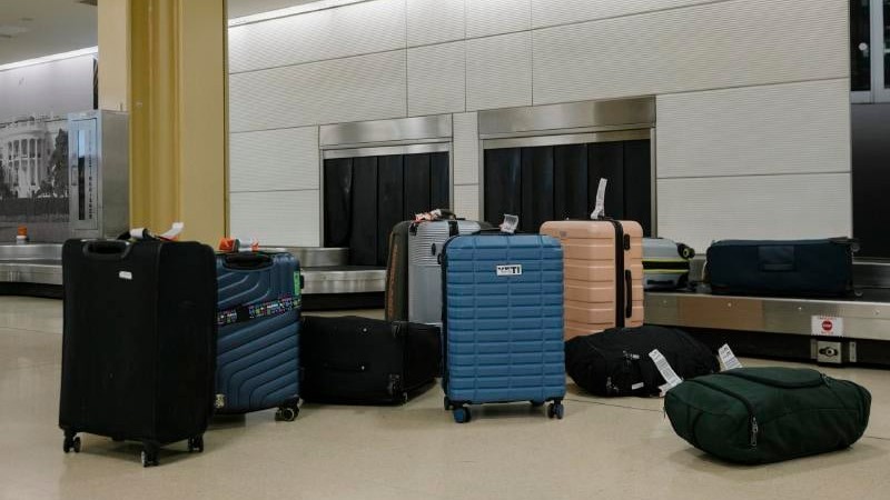 Flights resumed at Reagan National, but the day hardly felt normal
