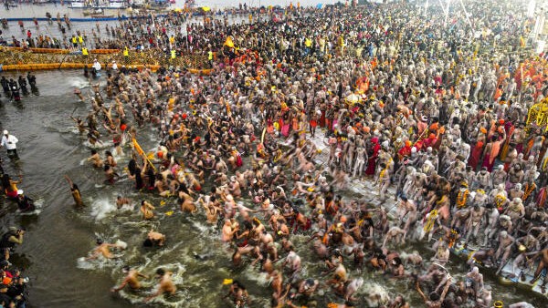 Maha Kumbh: Message of unity between Sanatan Dharma, Buddhism conveyed