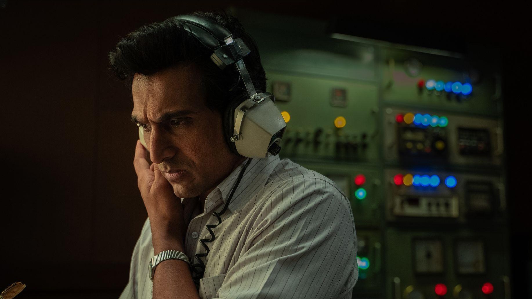 Saare Jahan se Accha: In the volatile 1970s, a resilient Indian spy must defeat his counterpart across the border in a battle of wits and tradecraft to sabotage a nuclear program.