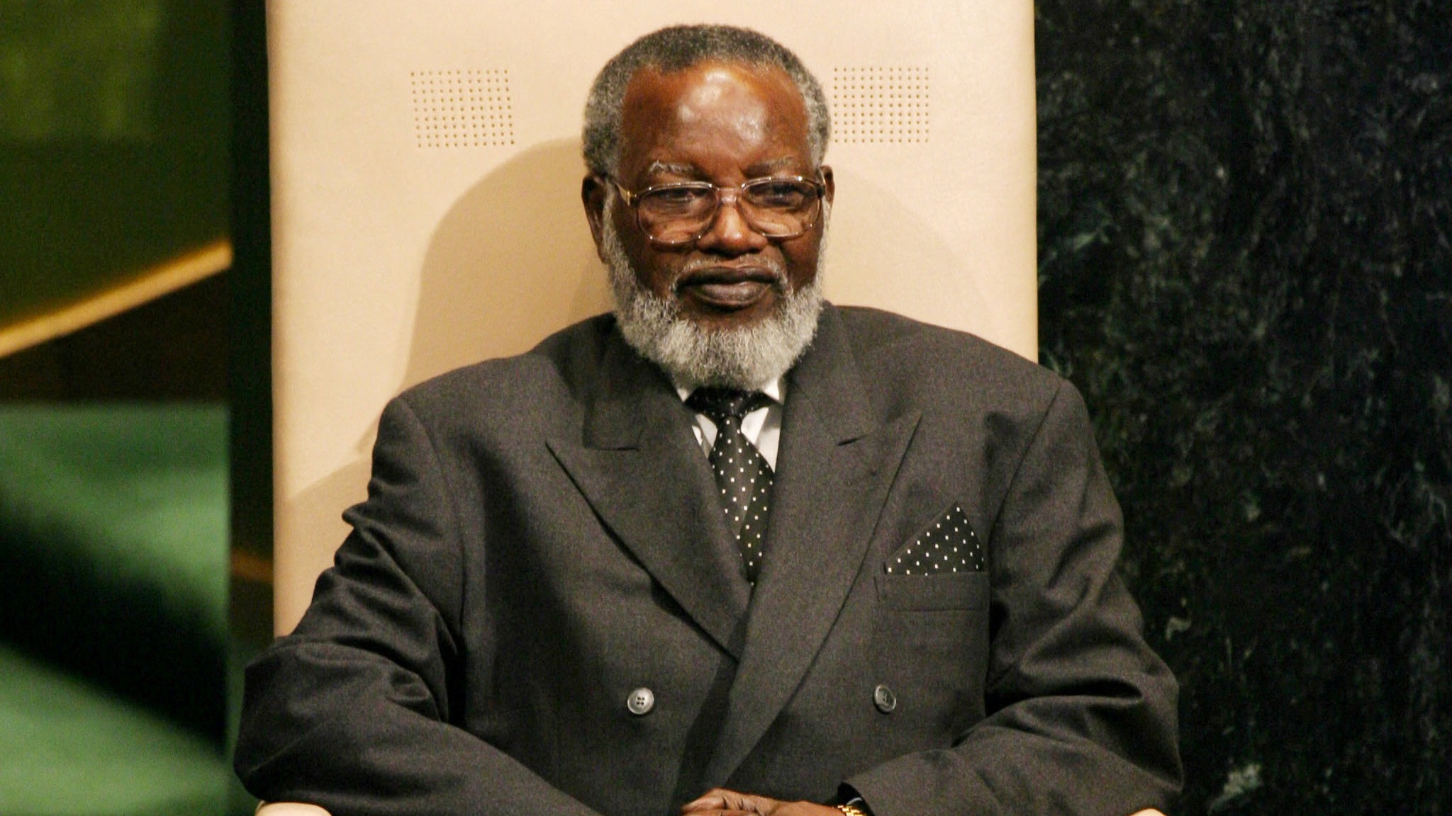 Namibia's 'founding father' Sam Nujoma dies aged 95