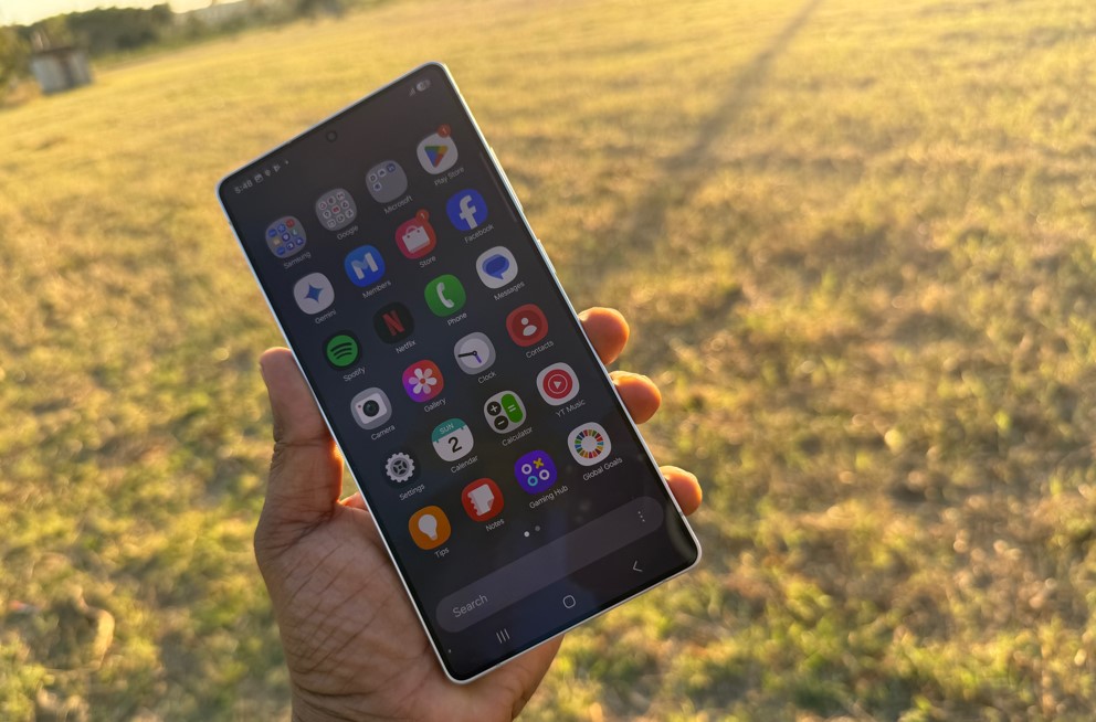 Samsung Galaxy S25 Ultra.