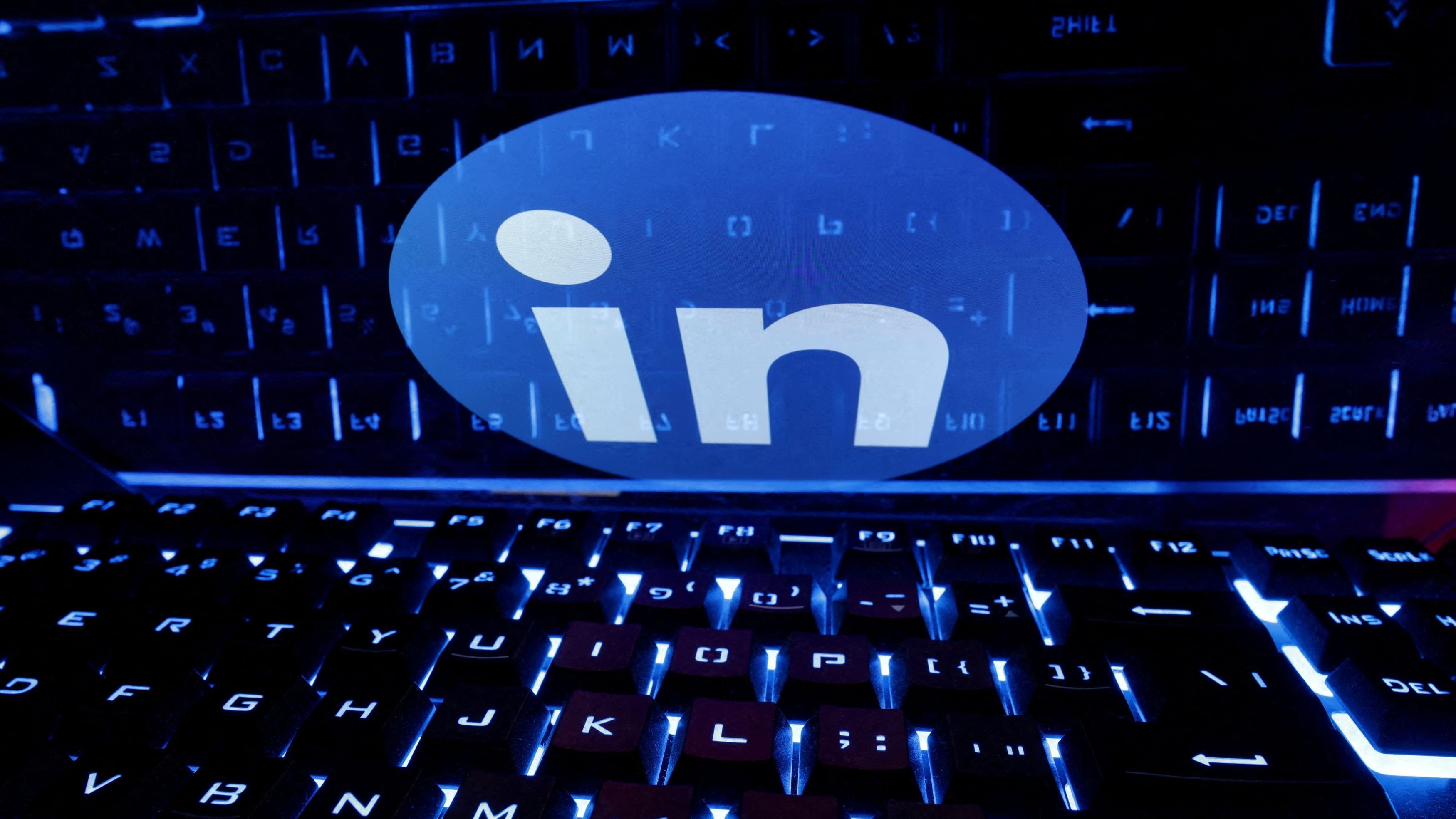 Bengaluru woman gets offer for 'renting' her LinkedIn account, netizens call it 'ethical hacking'