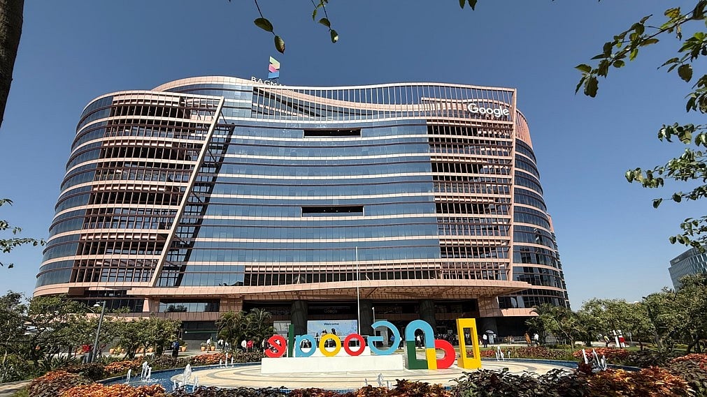 Google Leases Massive 24 Lakh Sq Ft Office in Bengaluru Amid H-1B Visa Curbs