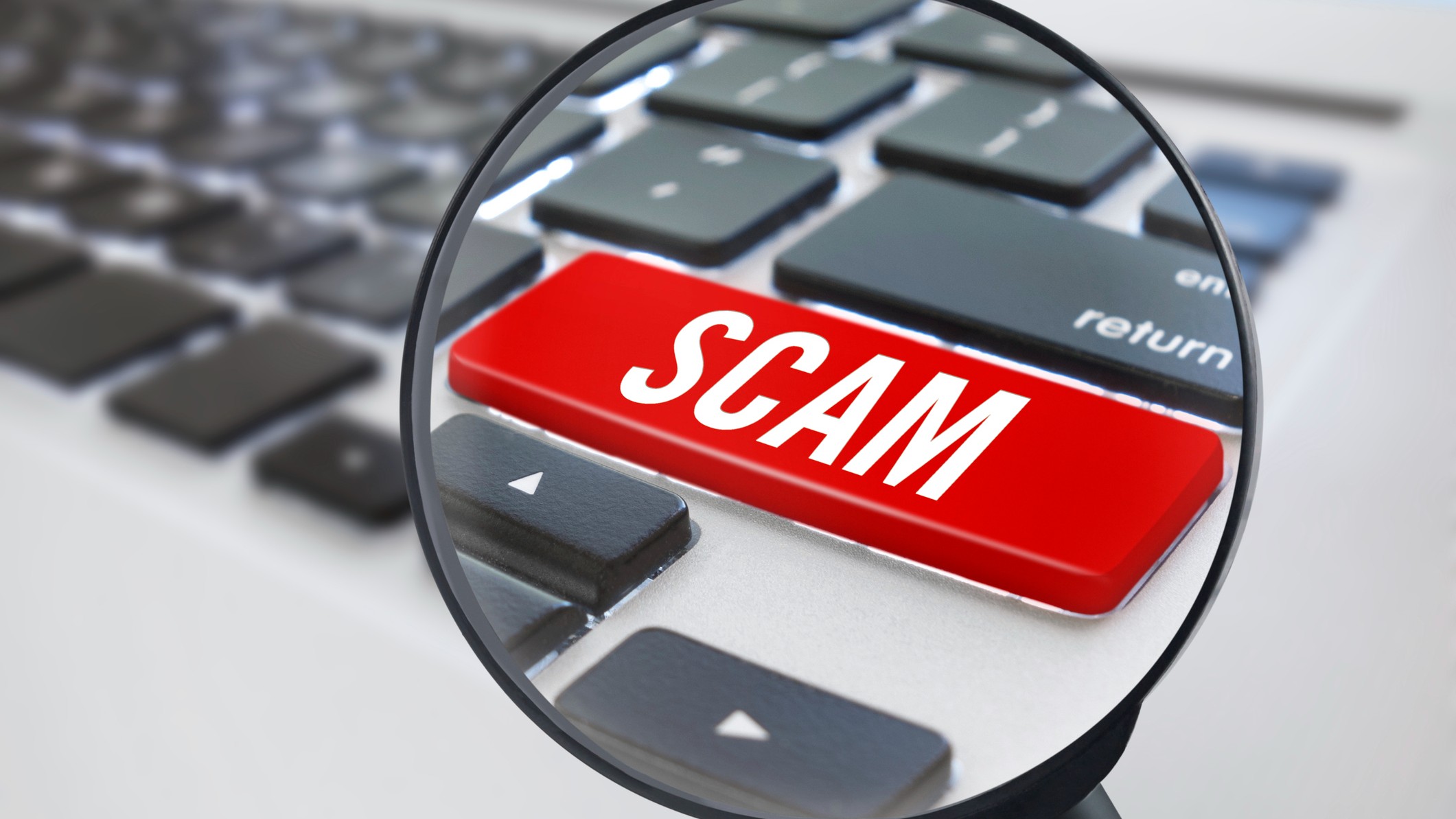 'Sensor Scam': Fake mechanics target elderly travellers with false repairs on busy Bengaluru road