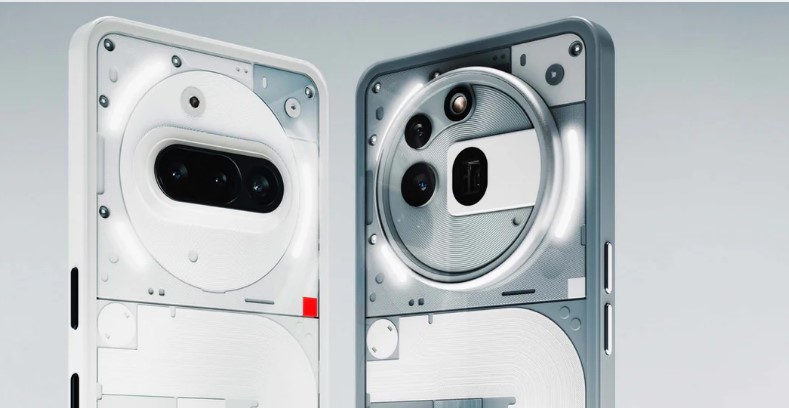 [From left to right) Nothing Phone (3a) and (3a) Pro.